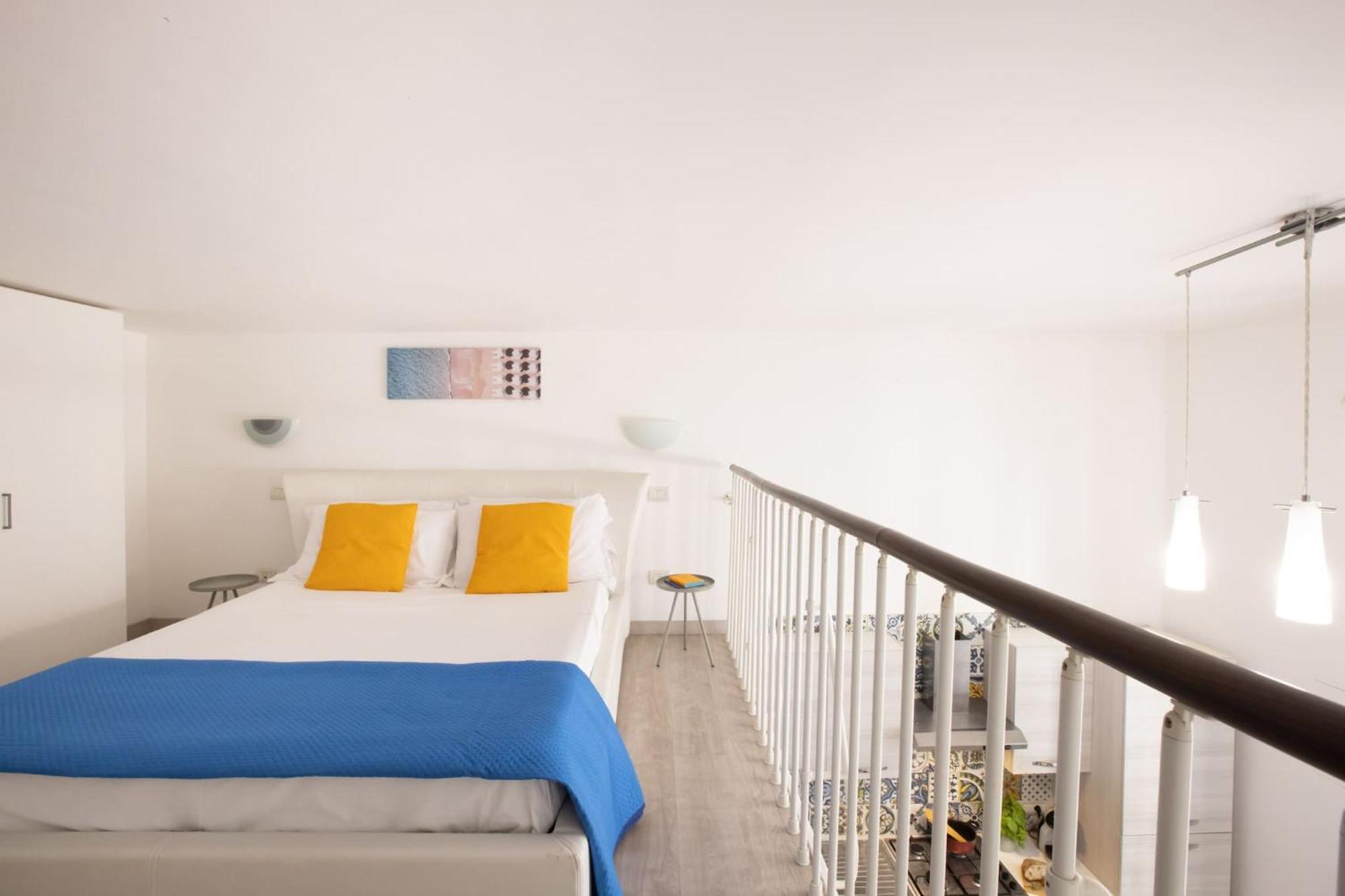 Cosy House Under The Arches In Old Town Apartment Sorrento